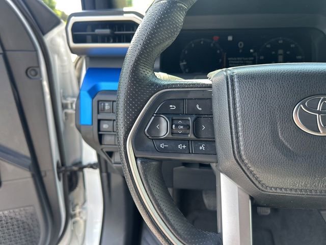 Used 2025 Toyota 4Runner TRD Off-Road AWD/4WD image 19