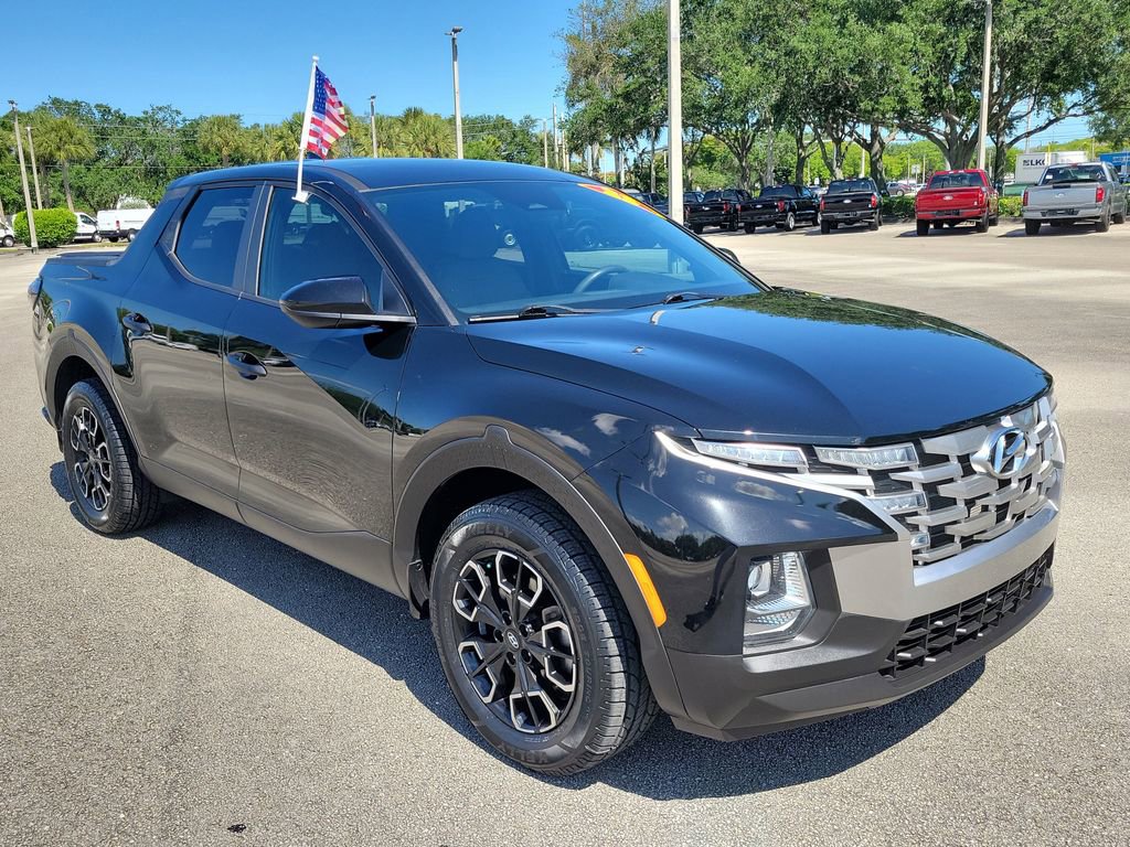 Used 2023 Hyundai Santa Cruz SE AWD/4WD image 7
