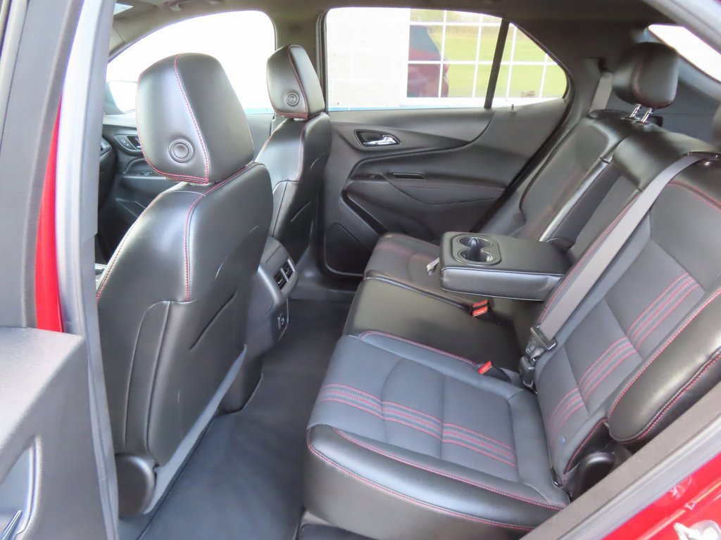 Used 2023 Chevrolet Equinox RS image 23
