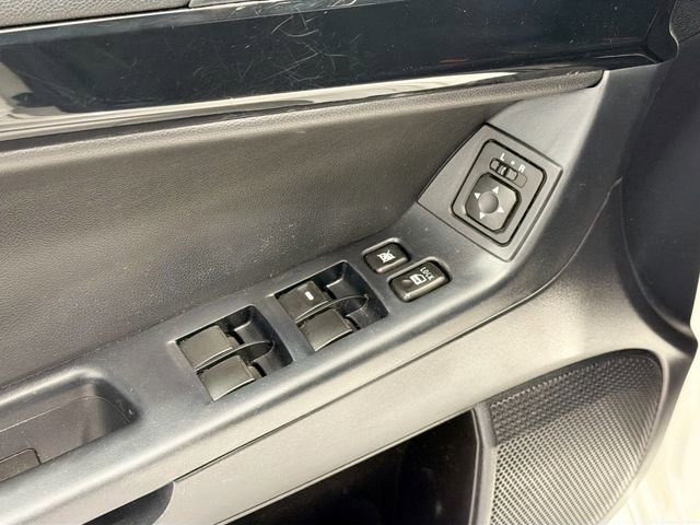 Used 2017 Mitsubishi Lancer ES FWD image 15