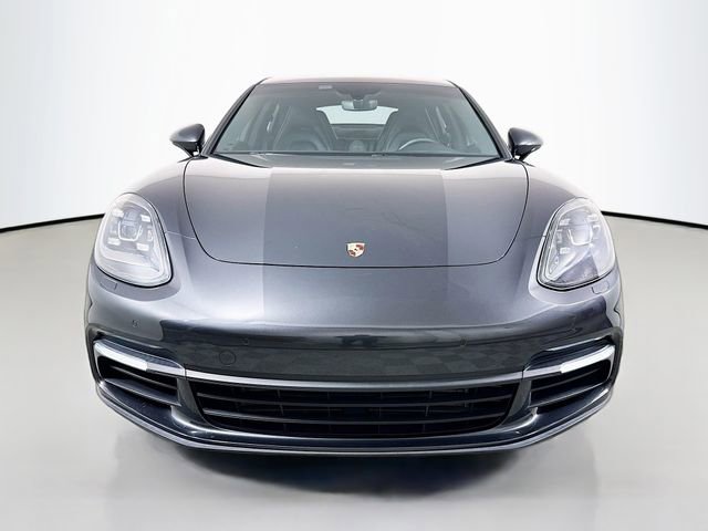Used 2018 Porsche Panamera 4 image 2
