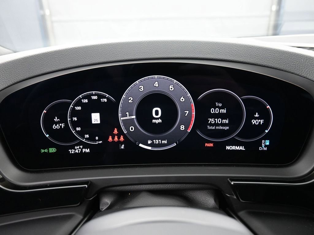 Certified 2025 Porsche Cayenne image 18