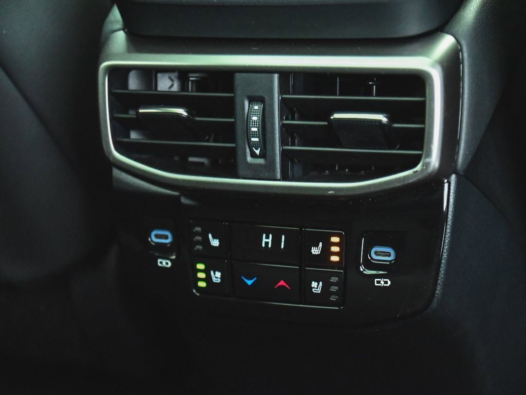 Used 2023 Lexus RX 500h F Sport w/ Accessory Package (Z1) AWD/4WD image 31