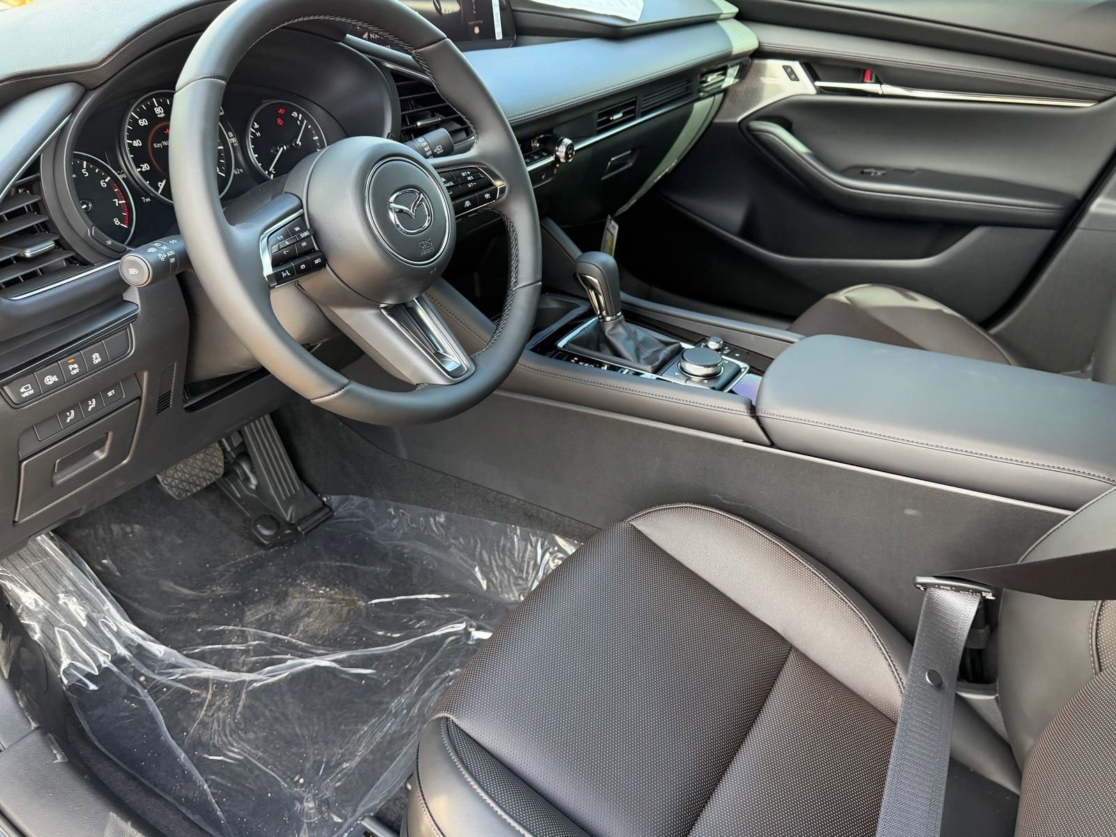 New 2026 MAZDA MAZDA3 Hatchback w/Premium Plus Pkg AWD/4WD image 19