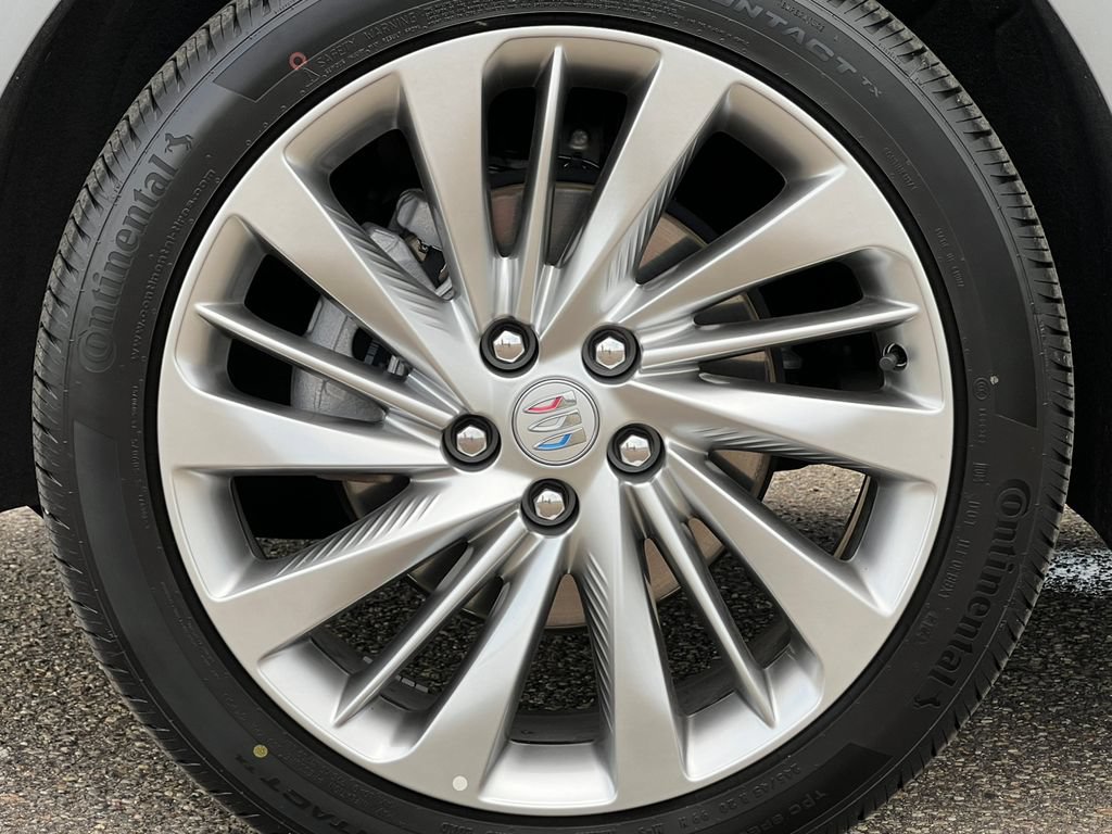 Used 2024 Buick Envision Avenir AWD/4WD image 8