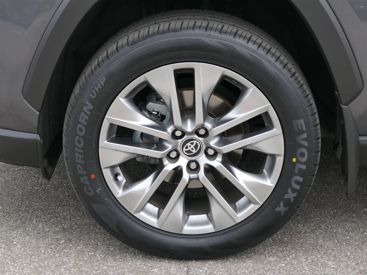 Used 2024 Toyota RAV4 XLE Premium w/ Weather Package AWD/4WD image 9