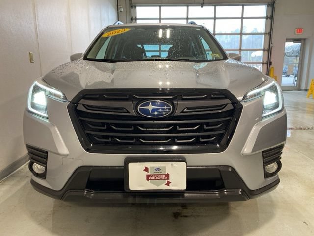 Certified 2023 Subaru Forester Limited AWD/4WD image 4