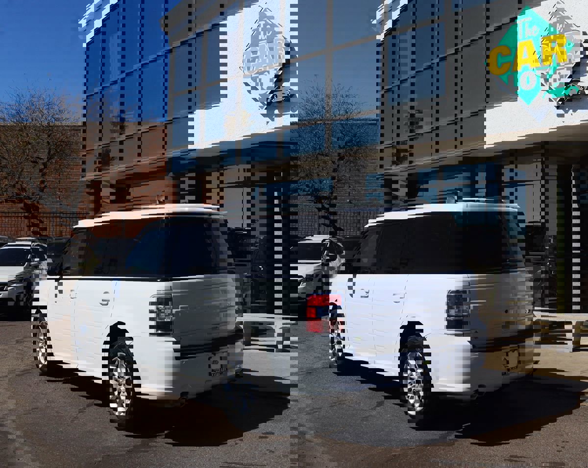 Used 2019 Ford Flex SE image 9