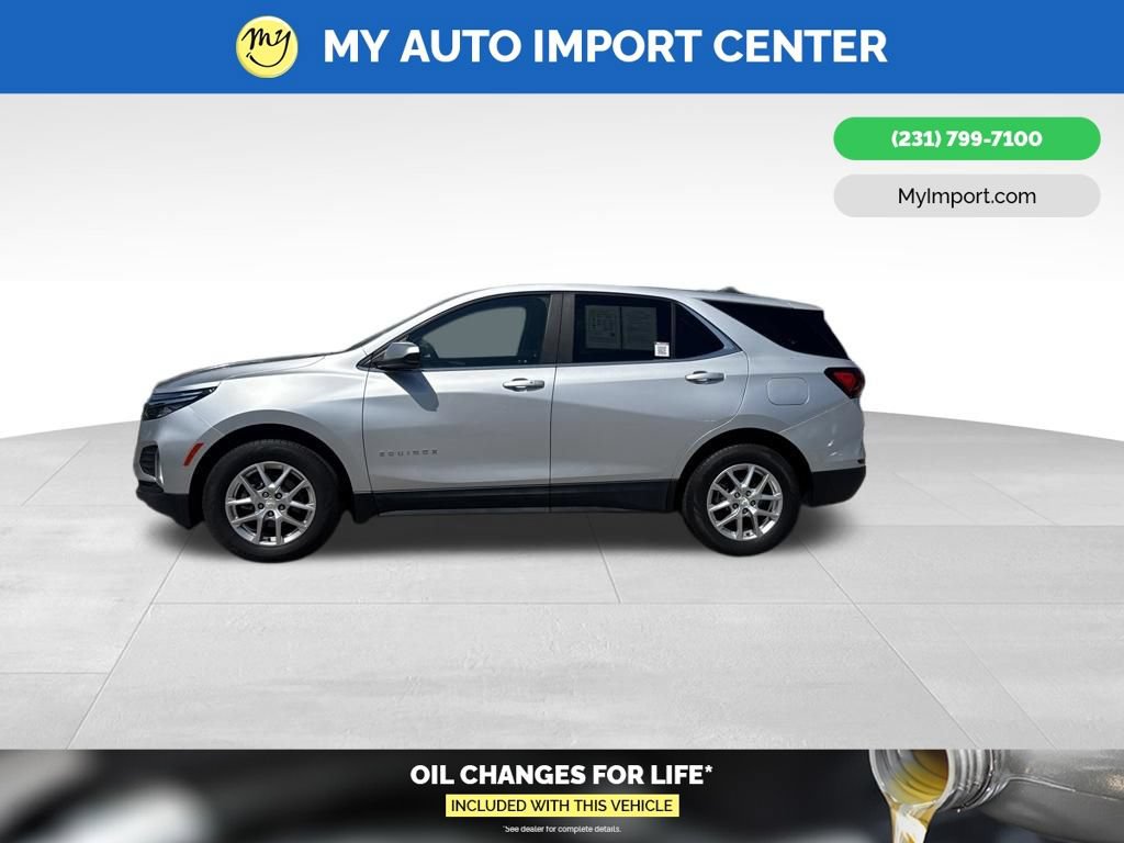 Used 2022 Chevrolet Equinox LT w/ Driver Convenience Package AWD/4WD image 4