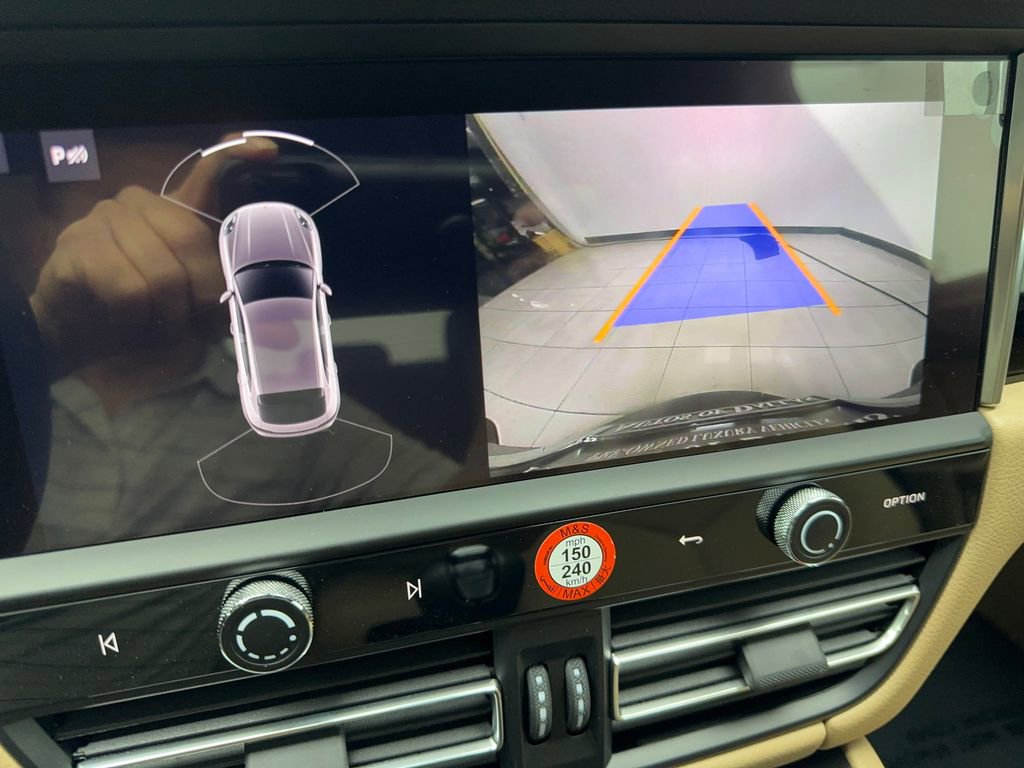 Used 2025 Porsche Macan Turbo image 64