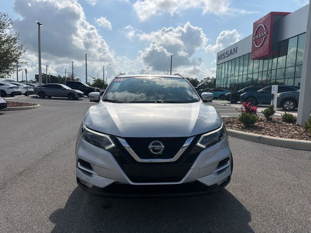 Used 2022 Nissan Rogue Sport SL w/ Premium Package AWD/4WD image 2