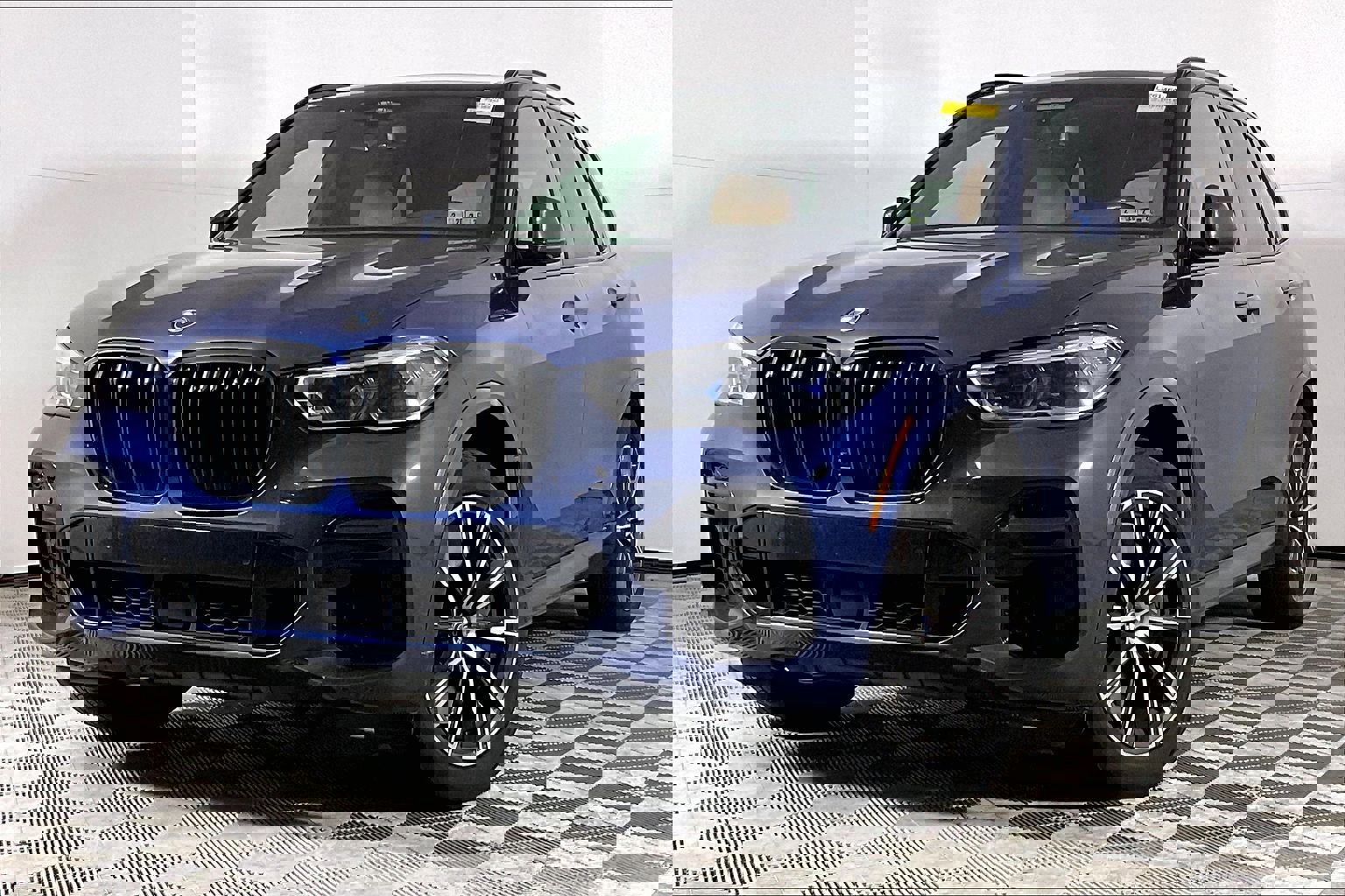 Certified 2023 BMW X5 M50i w/ Executive Package image 2