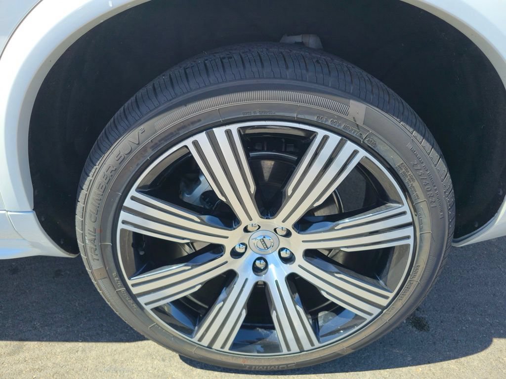Used 2024 Volvo XC90 T8 Ultimate w/ Lounge Package AWD/4WD image 17