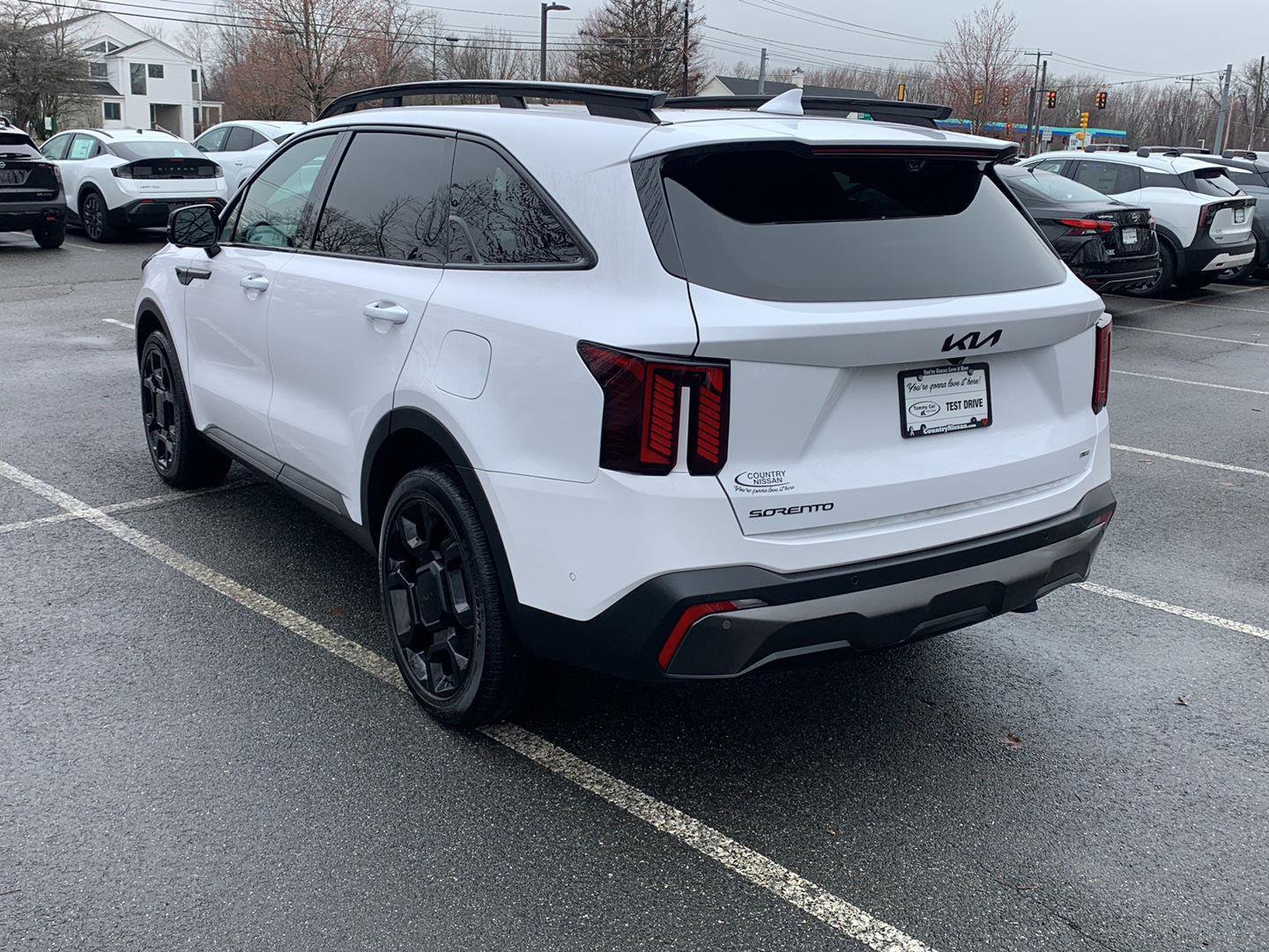 Used 2025 Kia Sorento SX Prestige image 3