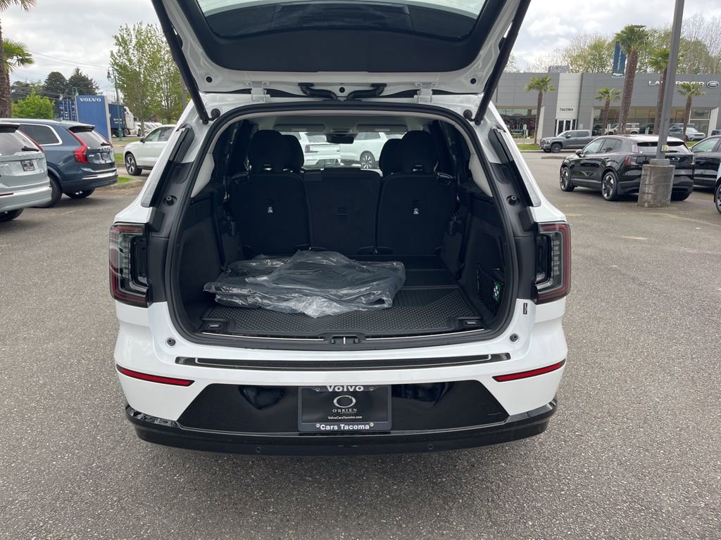New 2026 Volvo EX90 Ultra AWD/4WD image 17