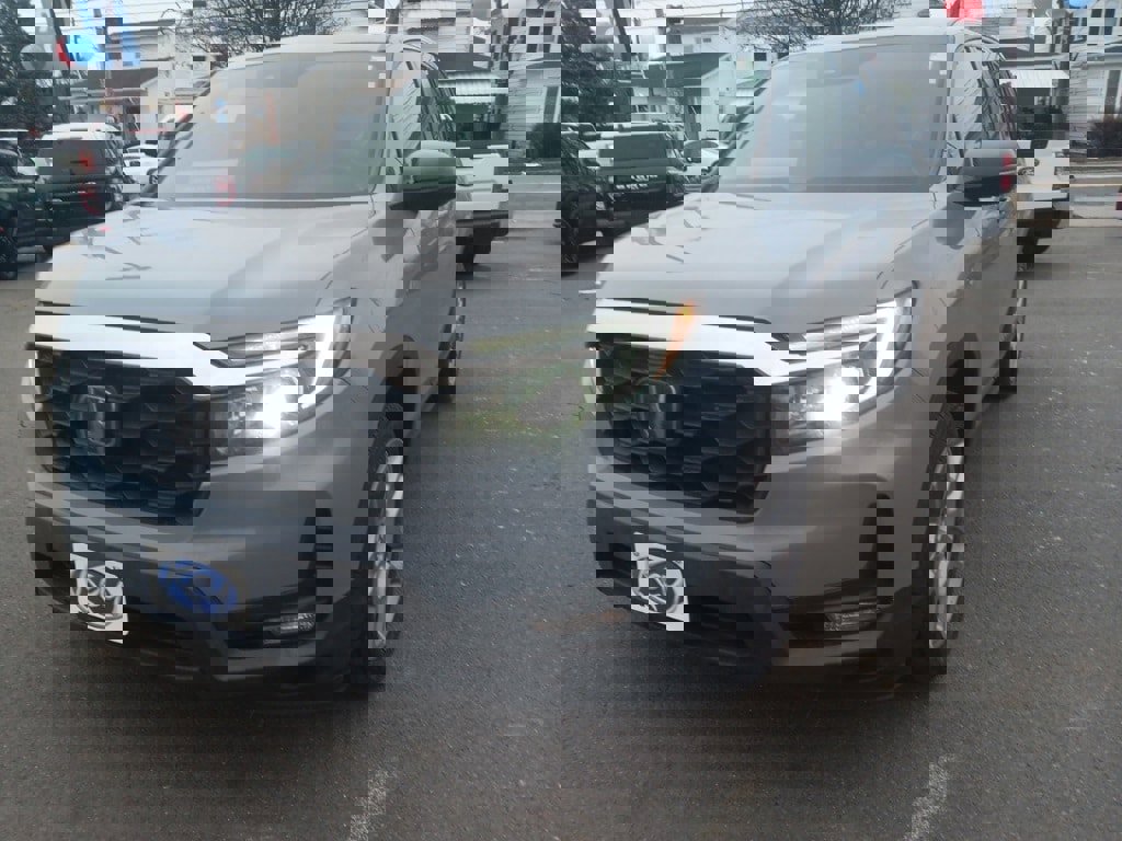 Used 2024 Honda Passport EX-L image 4