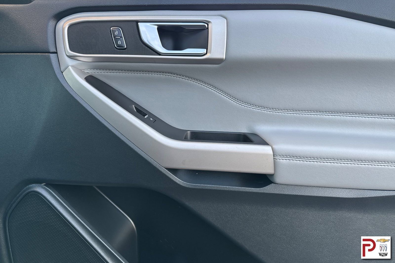 Used 2024 Ford Explorer XLT w/ Equipment Group 202A image 23