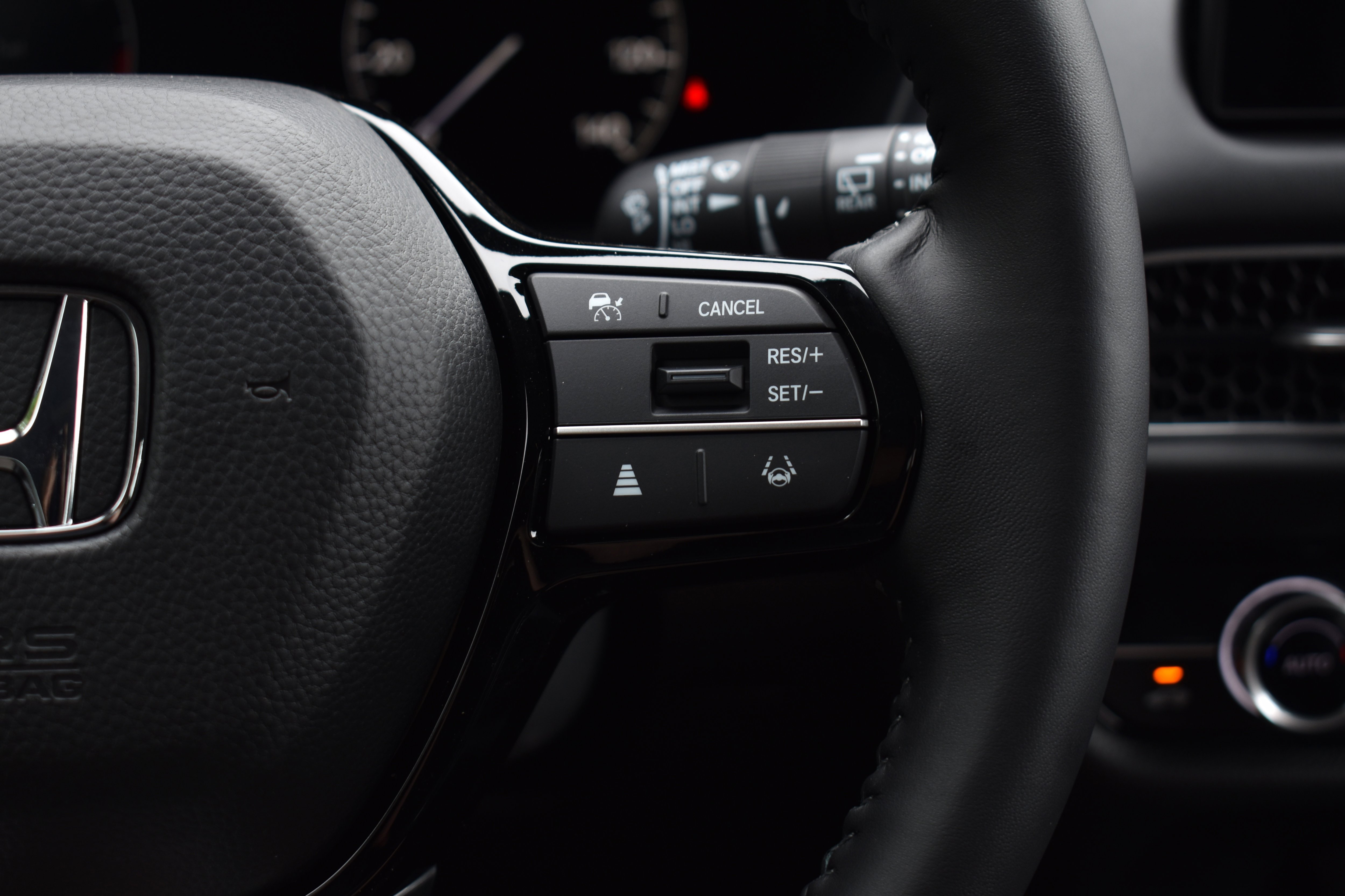 New 2026 Honda HR-V EX-L image 18