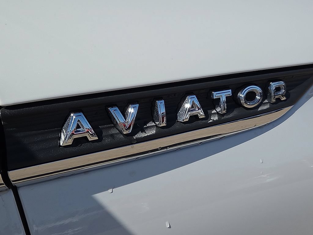 New 2026 Lincoln Aviator 2WD image 8
