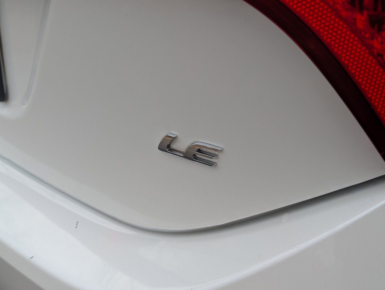 Used 2018 Toyota Corolla LE image 11