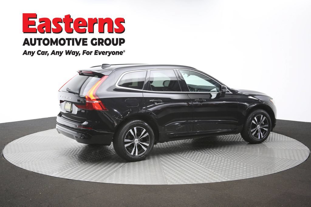 Used 2023 Volvo XC60 B5 Core FWD image 42