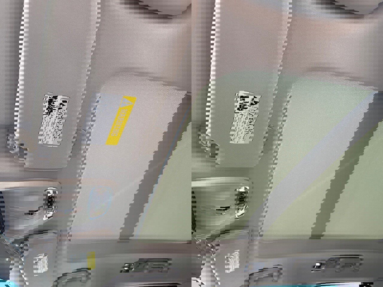 Used 2020 Volvo XC90 T6 Momentum image 30