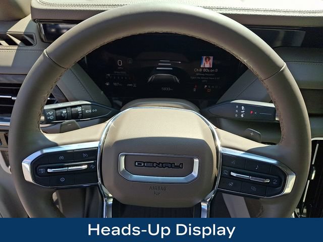 Used 2025 GMC Yukon Denali w/ LPO, Floor Liner Package AWD/4WD image 4
