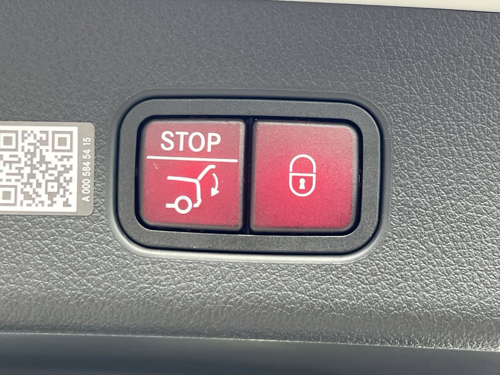 New 2026 Mercedes-Benz GLC 300 4MATIC image 25