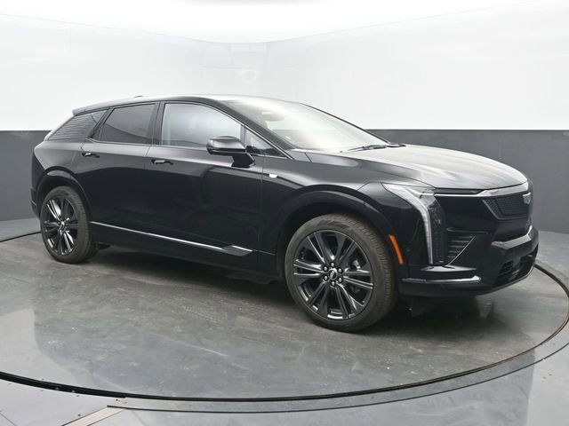 New 2026 Cadillac Optiq Sport 2 w/ LPO, Floor Liner Package image 7