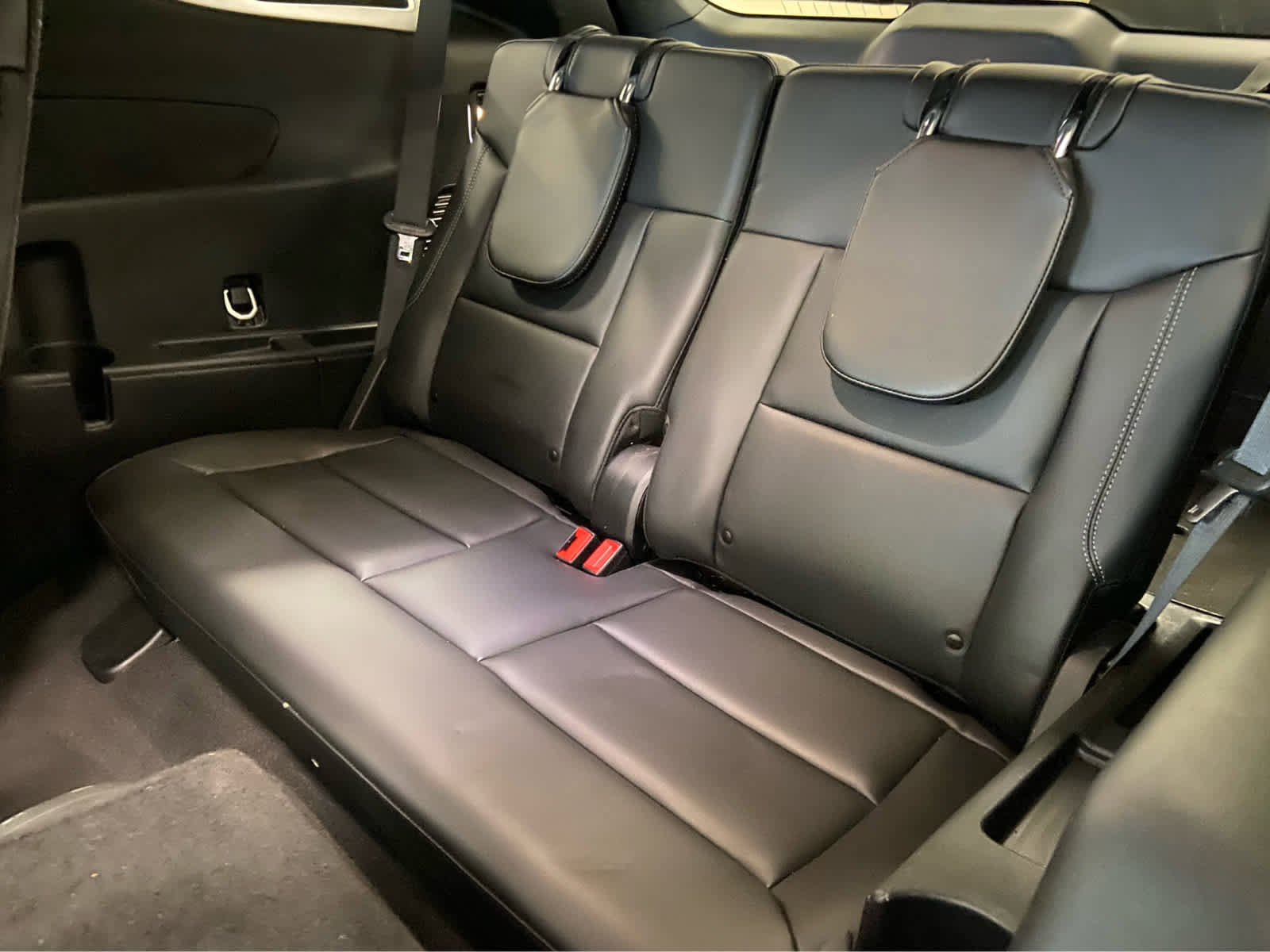 Used 2023 Ford Explorer XLT w/ Equipment Group 202A image 17