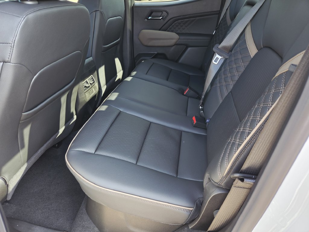 New 2026 GMC Canyon Denali AWD/4WD image 13