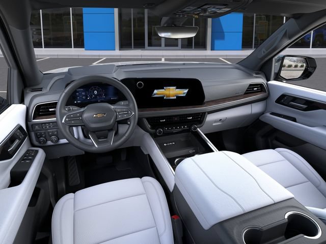 New 2026 Chevrolet Suburban Premier AWD/4WD image 15