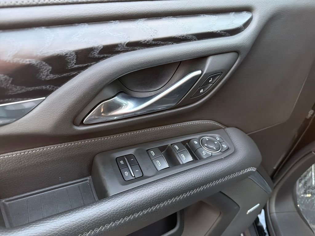 Used 2022 GMC Yukon Denali image 19