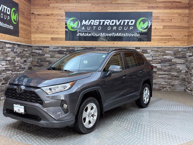 Used 2021 Toyota RAV4 XLE AWD/4WD image 6
