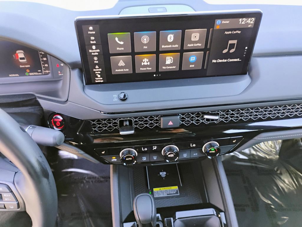 Used 2025 Honda Accord Sport image 23