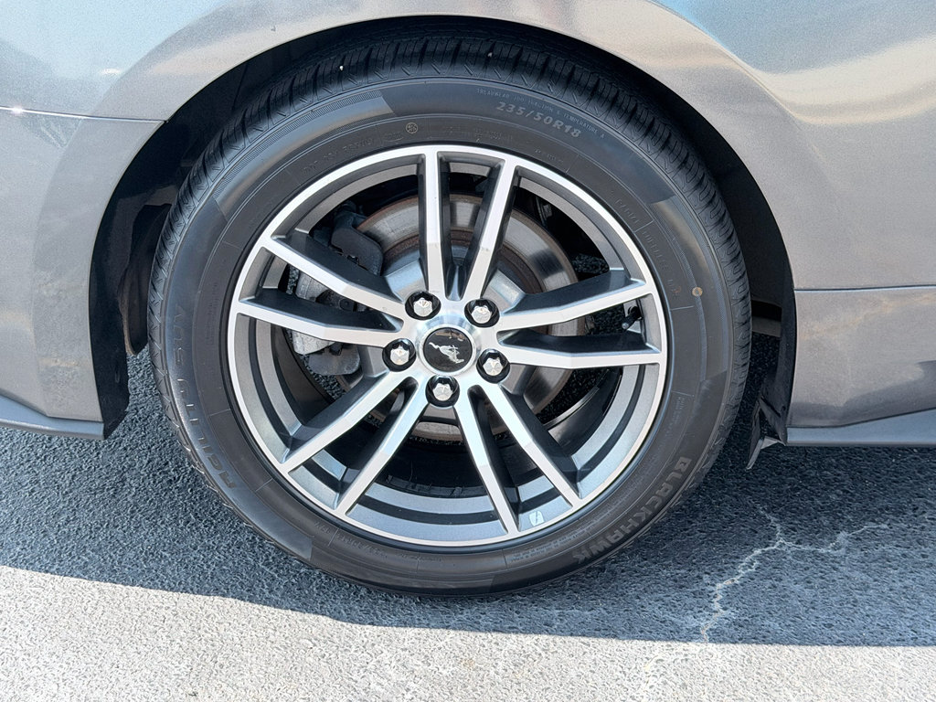 Used 2017 Ford Mustang Premium RWD image 35