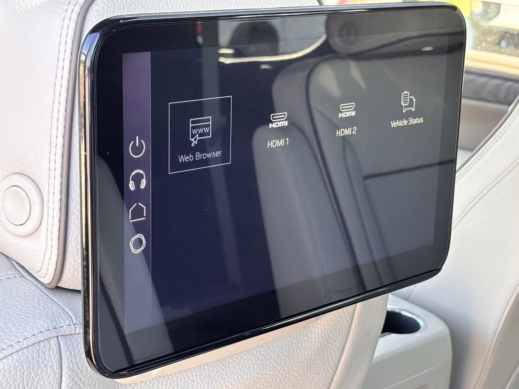 New 2026 GMC Yukon Denali w/ Denali Reserve Package image 21