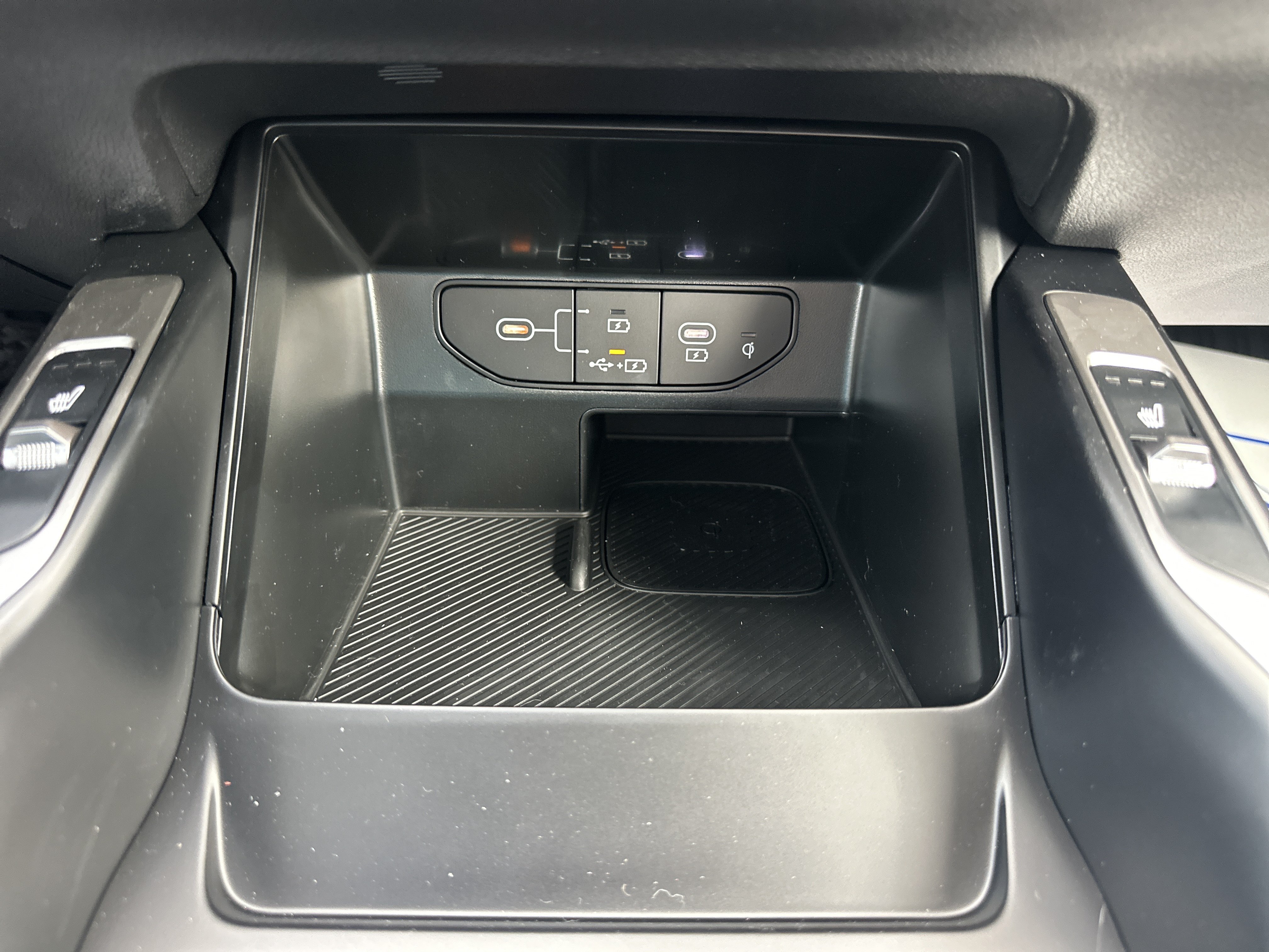 New 2026 Kia Sorento S w/ S Panoramic Sunroof Package AWD/4WD image 19