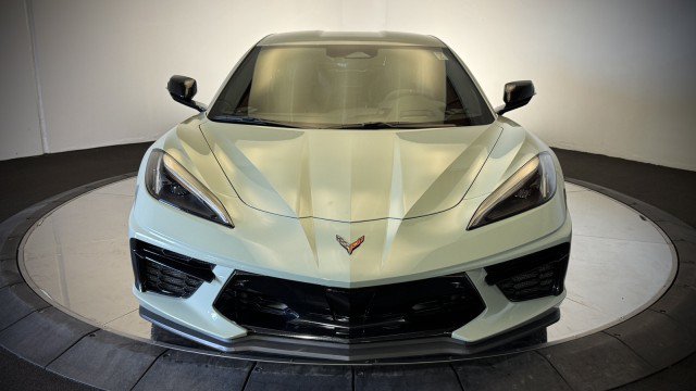 Used 2024 Chevrolet Corvette Stingray Premium Cpe w/ Z51 Performance Package RWD image 20