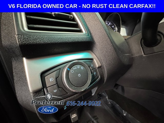 Used 2016 Ford Explorer XLT w/ Equipment Group 201A FWD image 22