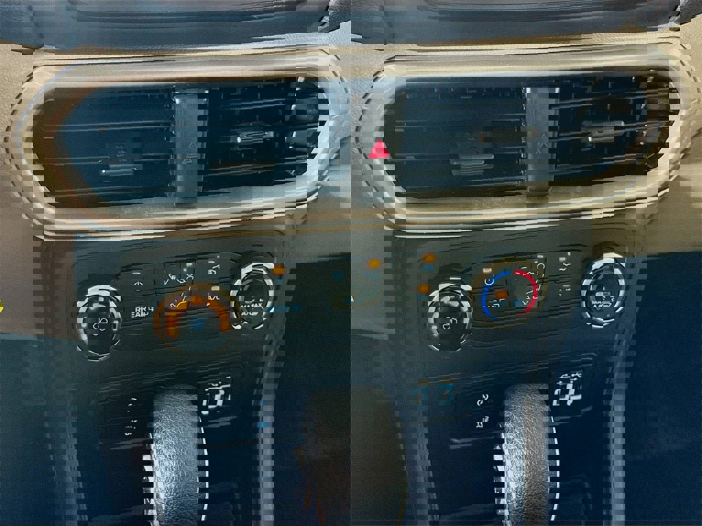 Used 2021 Ford EcoSport S image 9