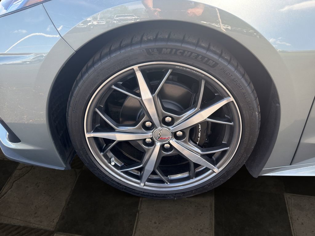 Certified 2022 Chevrolet Corvette Stingray Preferred Cpe RWD image 9