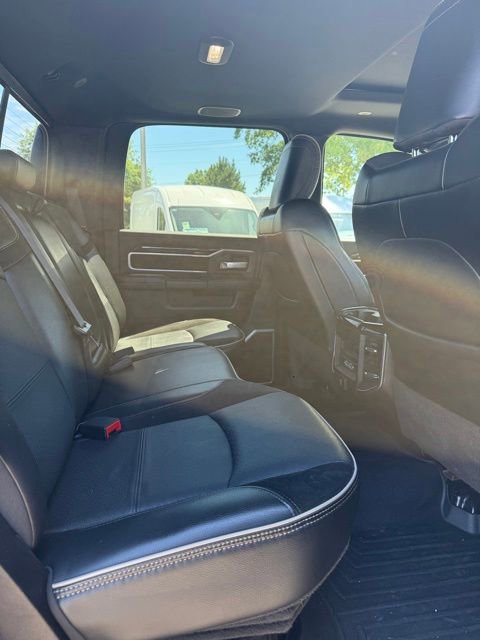 Used 2020 RAM 2500 Laramie w/ Night Edition AWD/4WD image 11