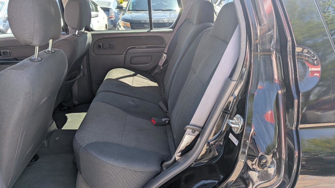 Used 2004 Nissan Xterra XE RWD image 10