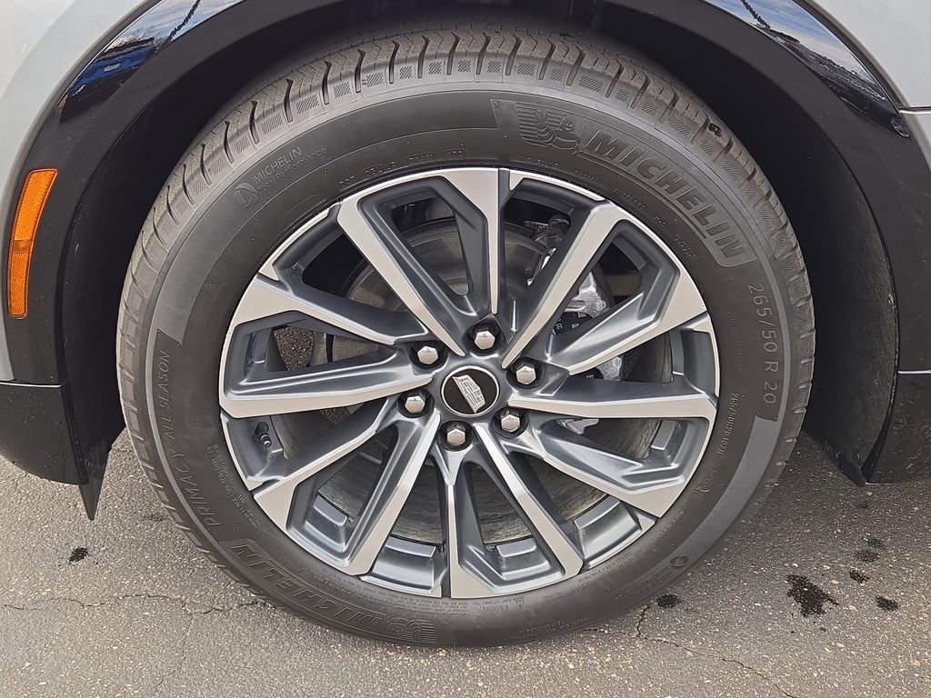 Certified 2025 Cadillac Lyriq Sport image 6