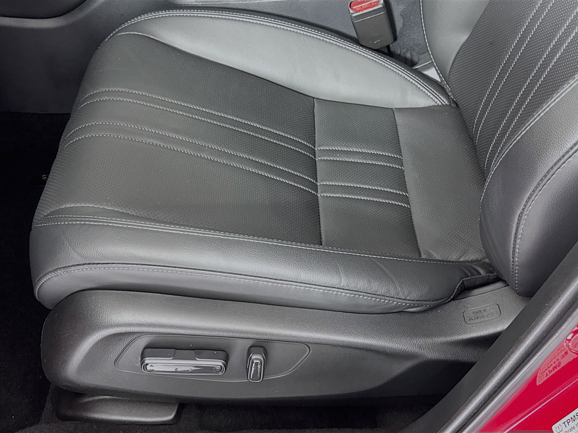 Certified 2024 Honda HR-V EX-L image 18