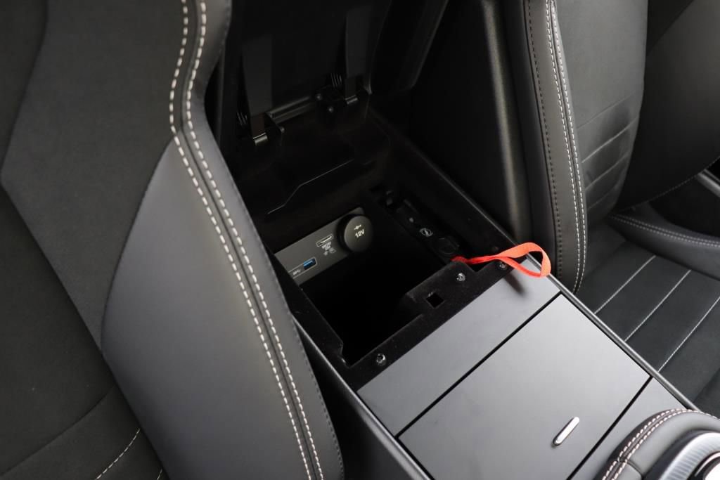 Used 2022 Jaguar F-TYPE R-Dynamic image 53