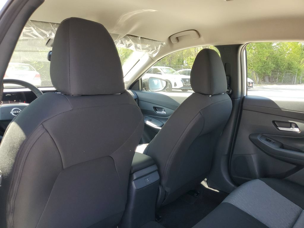 New 2026 Nissan Sentra SV w/ SV Convenience Package FWD image 9