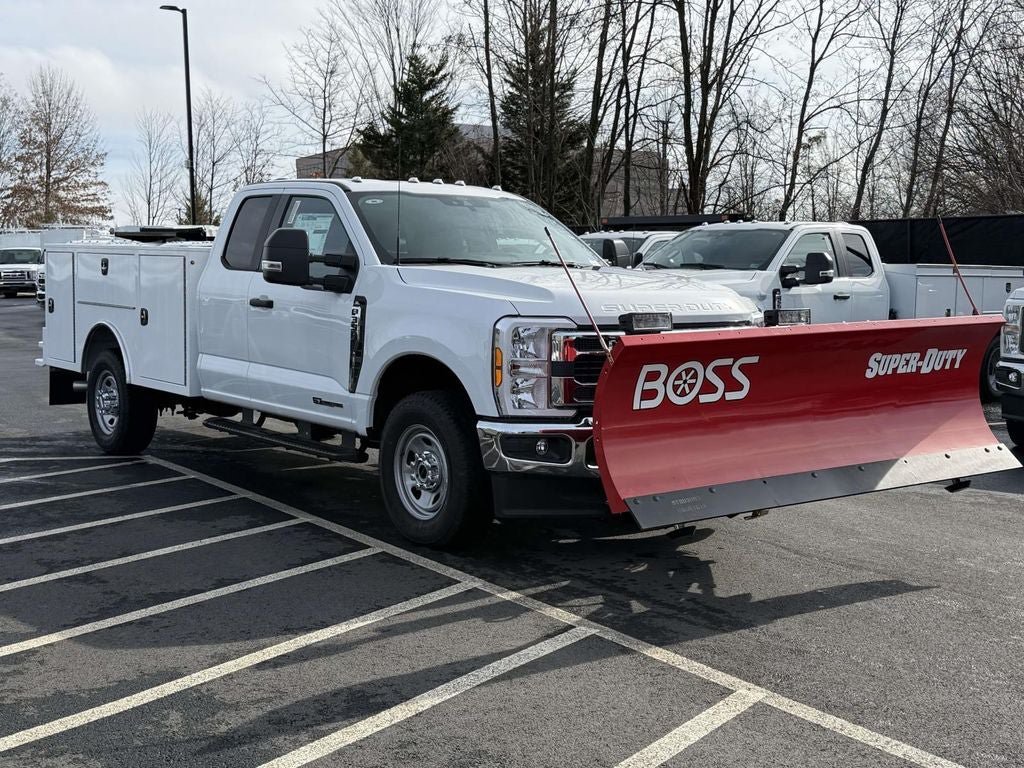 New 2026 Ford F350 XL w/ XL Chrome Package AWD/4WD image 1