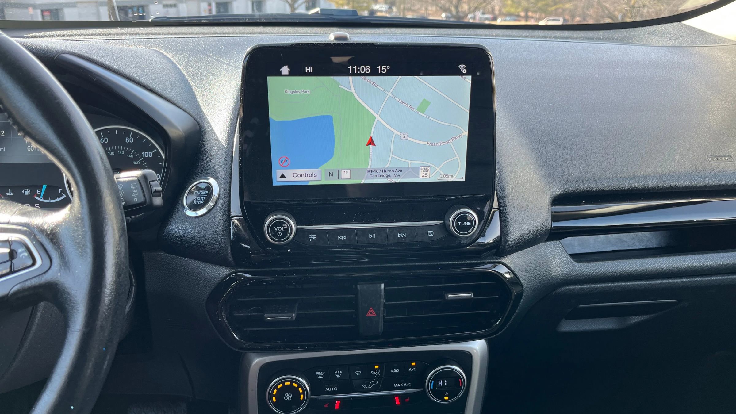 Used 2017 Nissan Rogue Sport SV image 16